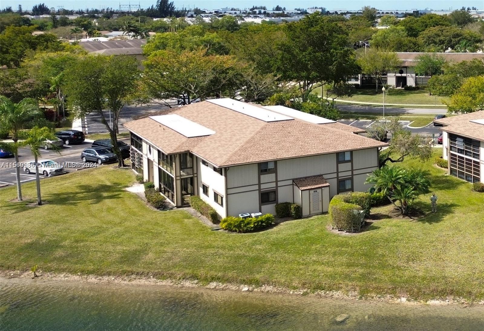 9626 W Mcnab Rd 206, Tamarac, Florida 33321, 2 Bedrooms Bedrooms, ,2 BathroomsBathrooms,Residentiallease,For Rent,9626 W Mcnab Rd 206,A11569686