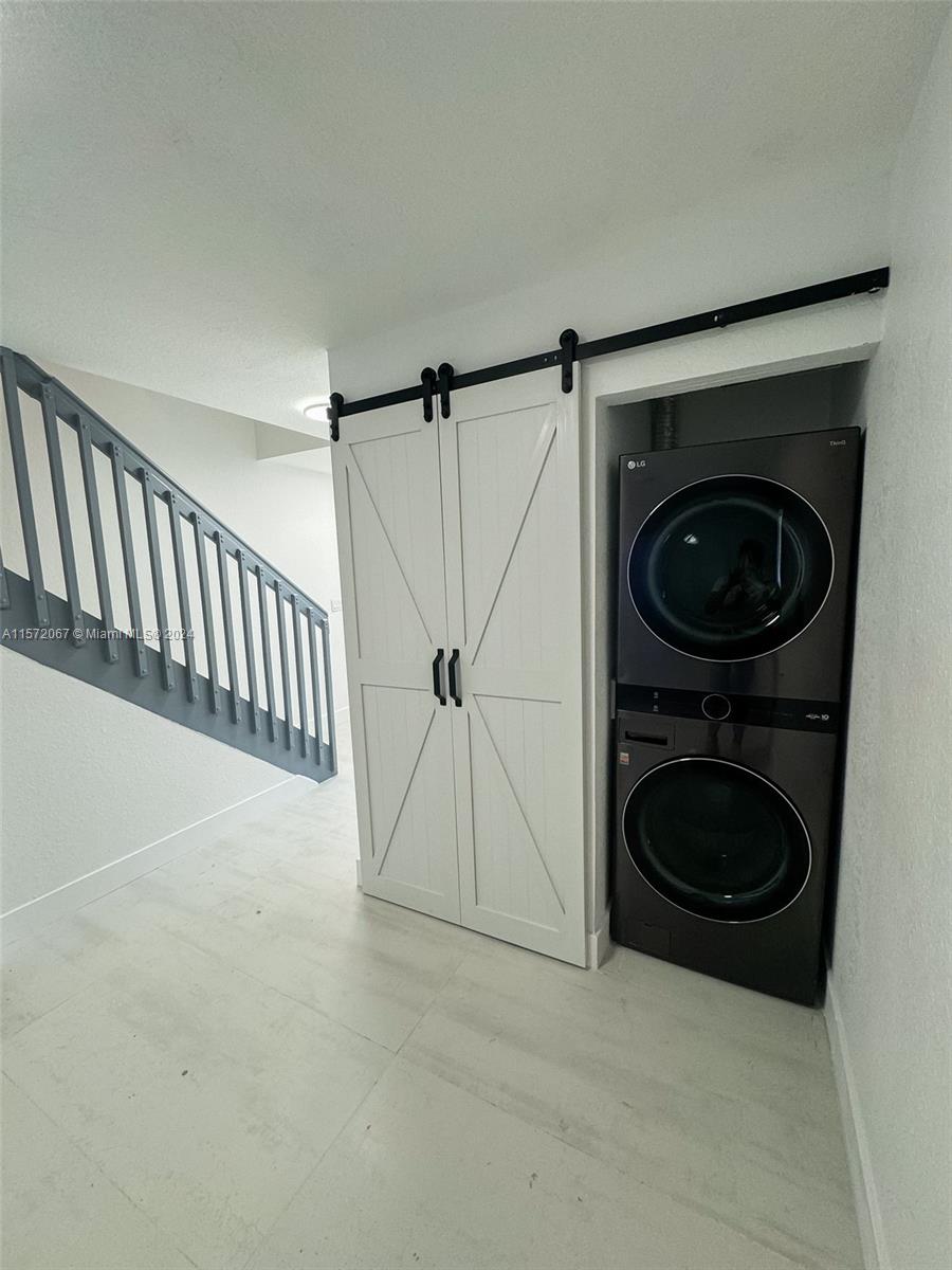 2014 NE 167th St 3-150, North Miami Beach, Florida 33162, 3 Bedrooms Bedrooms, ,2 BathroomsBathrooms,Residentiallease,For Rent,2014 NE 167th St 3-150,A11572067