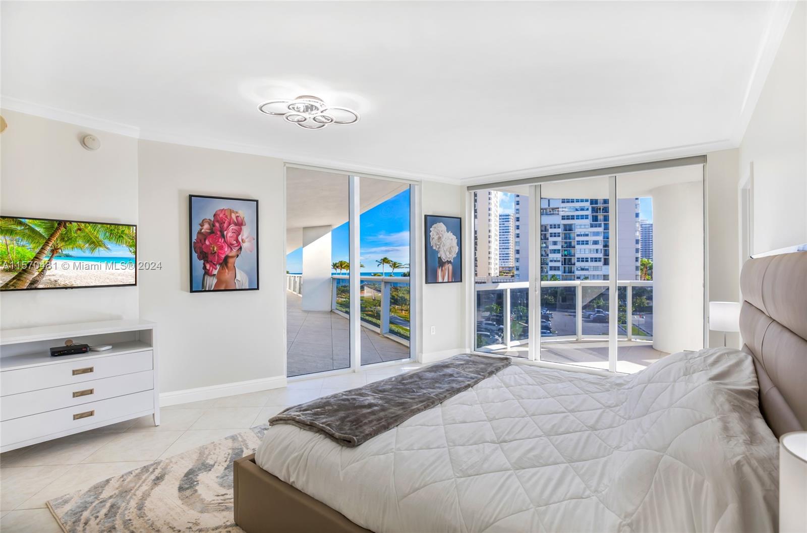 1850 S Ocean Dr 405, Hallandale Beach, Florida 33009, 2 Bedrooms Bedrooms, ,2 BathroomsBathrooms,Residential,For Sale,1850 S Ocean Dr 405,A11570481