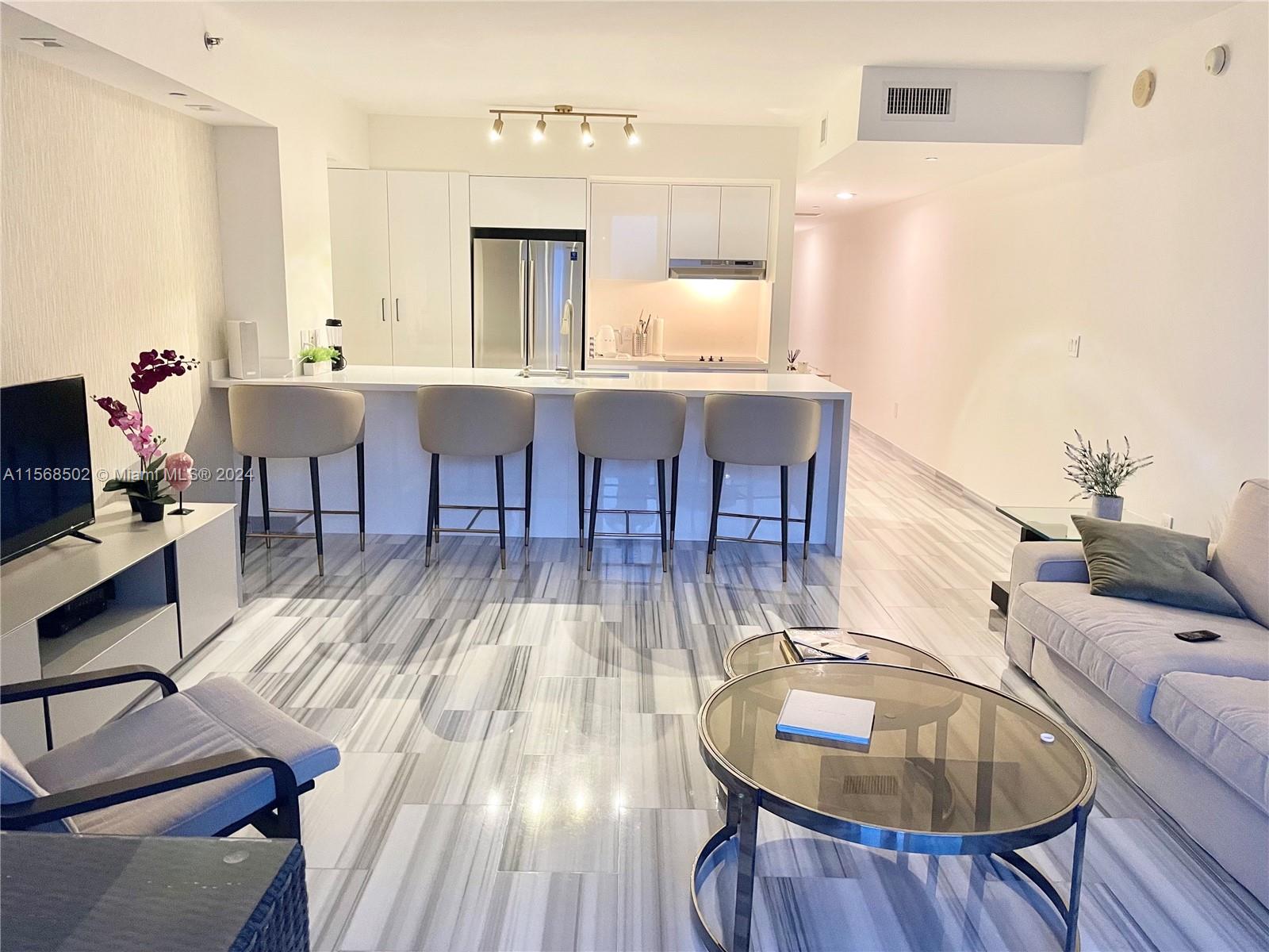 1830 S Ocean Dr 3812, Hallandale Beach, Florida 33009, 1 Bedroom Bedrooms, ,1 BathroomBathrooms,Residentiallease,For Rent,1830 S Ocean Dr 3812,A11568502