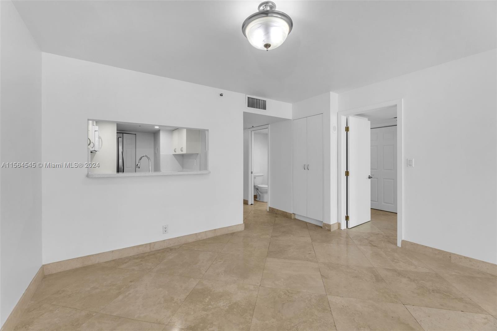 1717 N Bayshore Dr A-2844, Miami, Florida 33132, 1 Bedroom Bedrooms, ,1 BathroomBathrooms,Residentiallease,For Rent,1717 N Bayshore Dr A-2844,A11564545