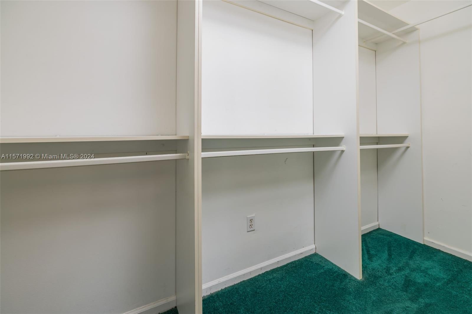14432 Rosewood Rd, Miami Lakes, Florida 33014, 4 Bedrooms Bedrooms, ,3 BathroomsBathrooms,Residential,For Sale,14432 Rosewood Rd,A11571992