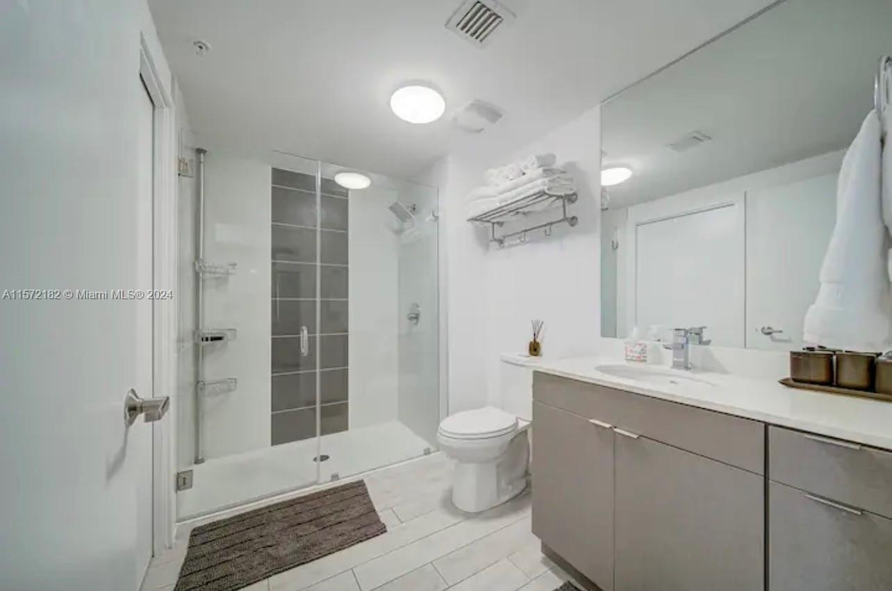 321 NE 26th St 905, Miami, Florida 33137, 1 Bedroom Bedrooms, ,1 BathroomBathrooms,Residentiallease,For Rent,321 NE 26th St 905,A11572182
