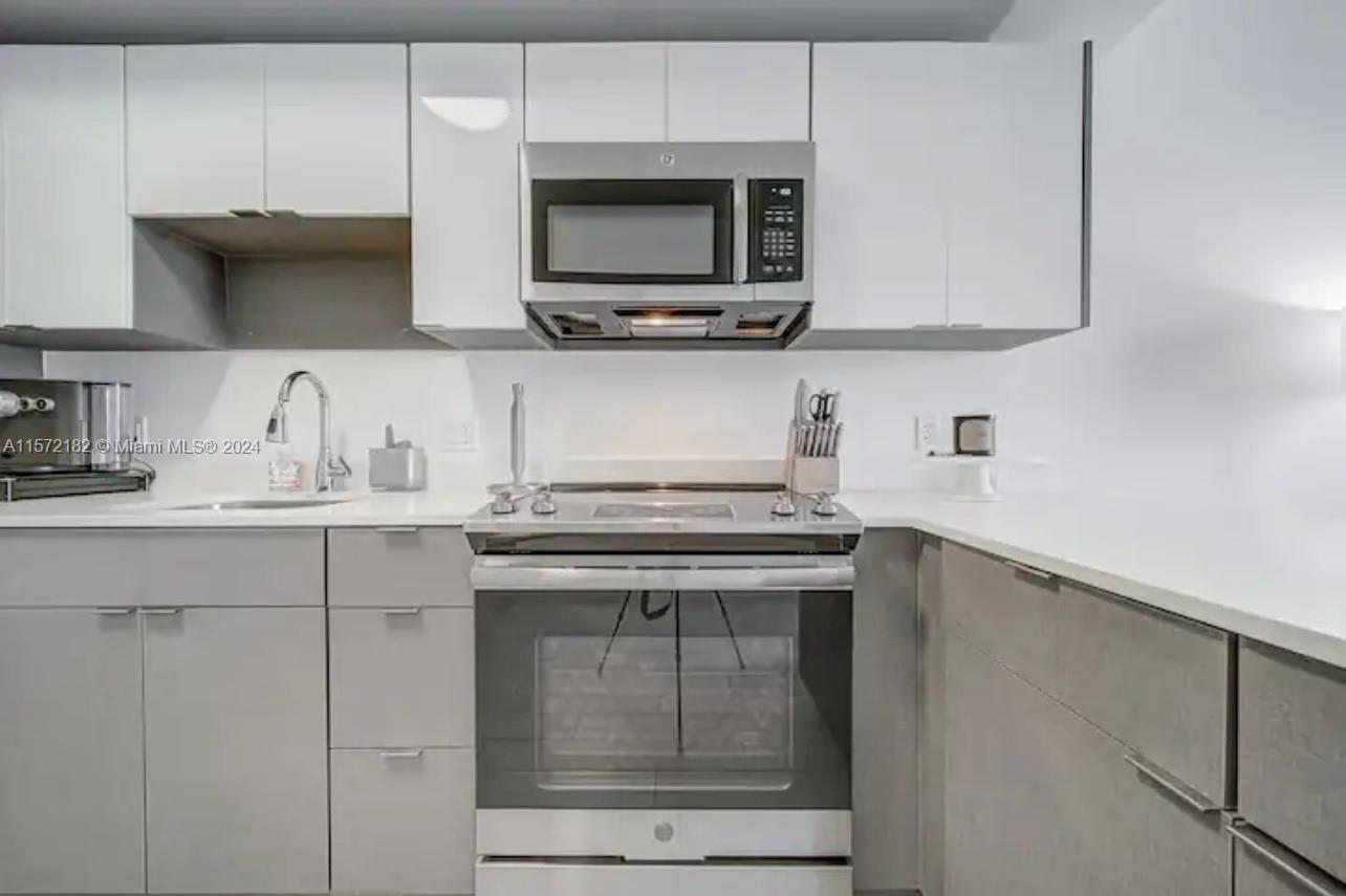 321 NE 26th St 905, Miami, Florida 33137, 1 Bedroom Bedrooms, ,1 BathroomBathrooms,Residentiallease,For Rent,321 NE 26th St 905,A11572182
