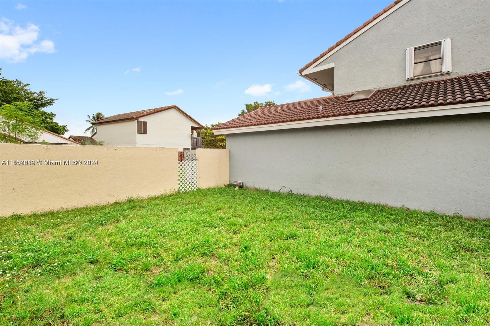 17329 NW 62nd Ct, Hialeah, Florida 33015, 3 Bedrooms Bedrooms, ,2 BathroomsBathrooms,Residentiallease,For Rent,17329 NW 62nd Ct,A11557619