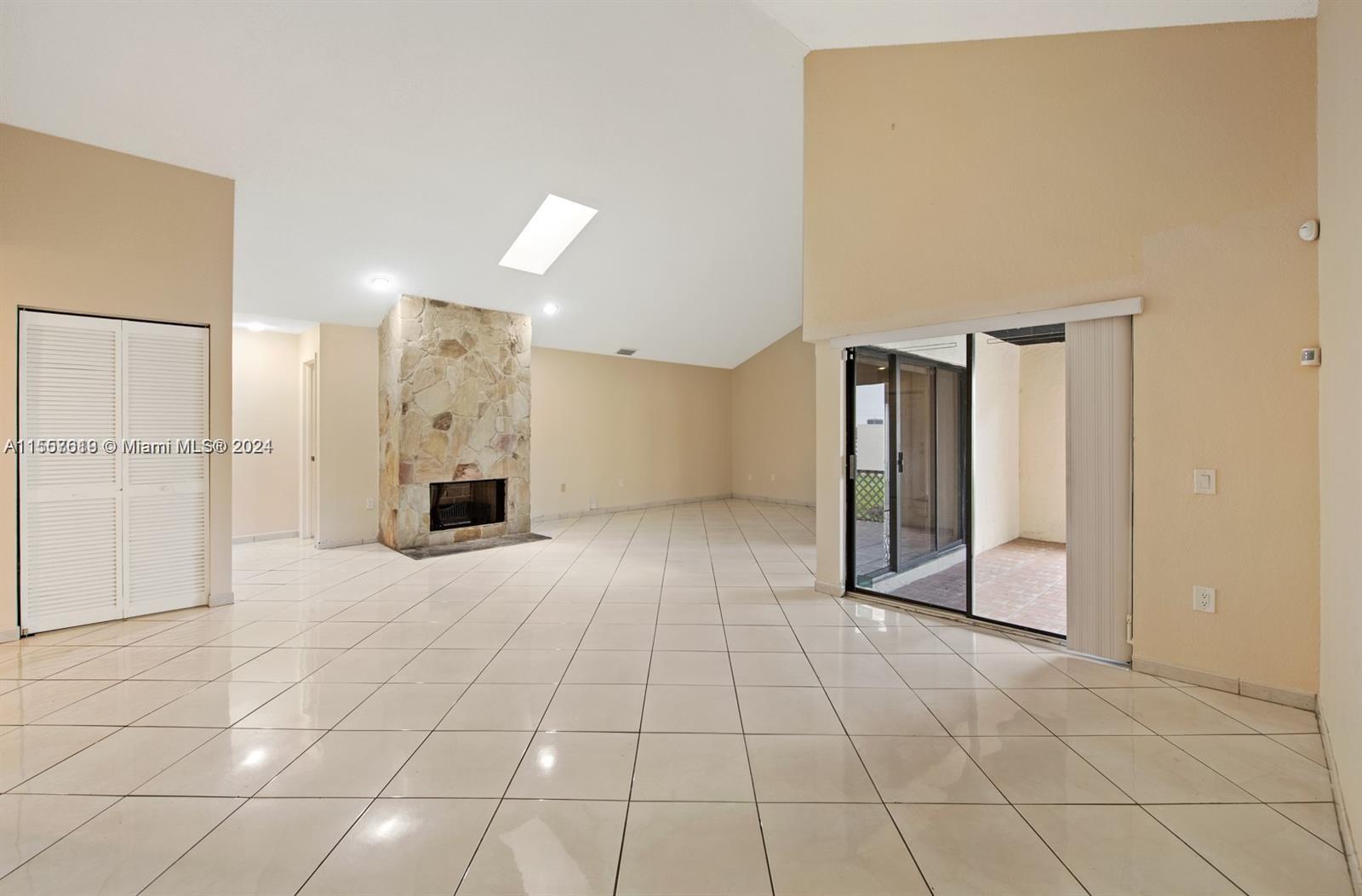 17329 NW 62nd Ct, Hialeah, Florida 33015, 3 Bedrooms Bedrooms, ,2 BathroomsBathrooms,Residentiallease,For Rent,17329 NW 62nd Ct,A11557619