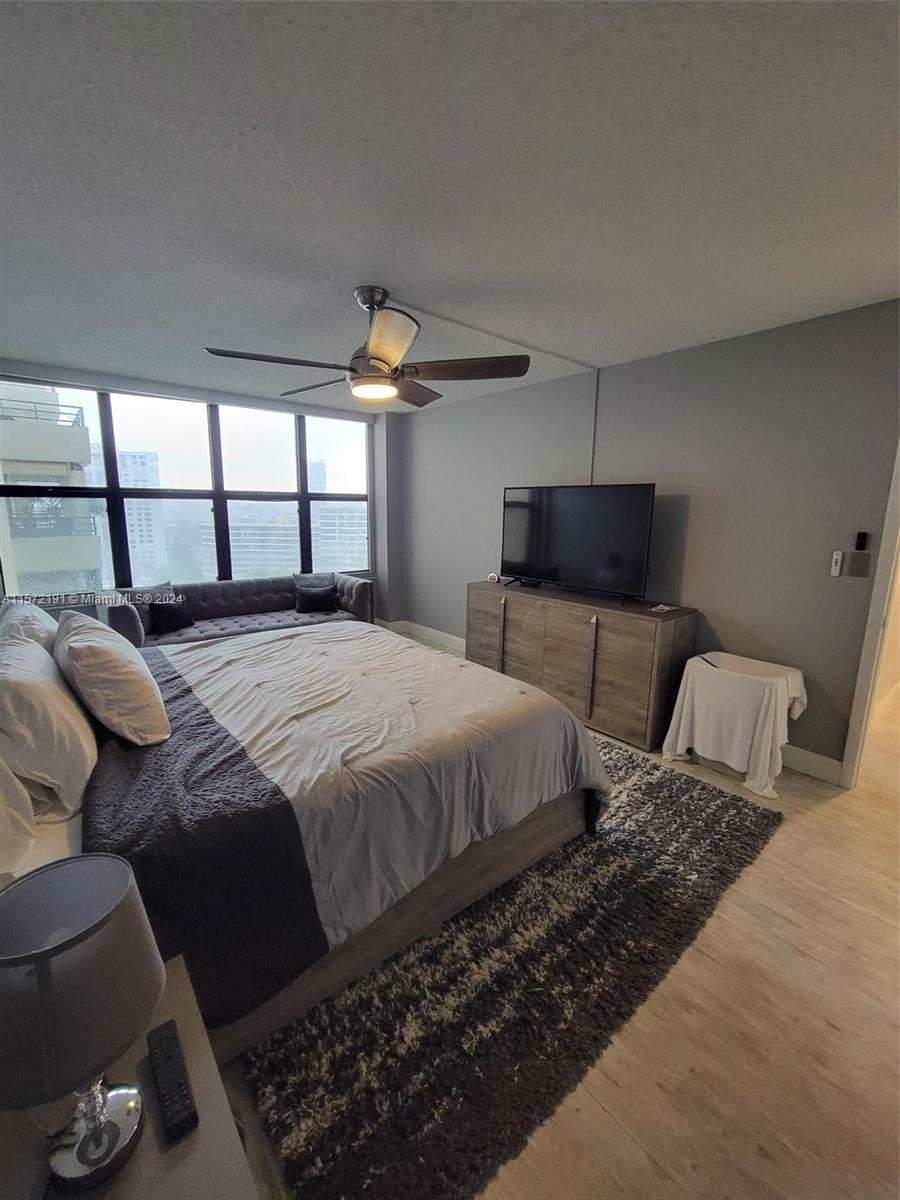 2500 Parkview Dr 1517, Hallandale Beach, Florida 33009, 2 Bedrooms Bedrooms, ,2 BathroomsBathrooms,Residential,For Sale,2500 Parkview Dr 1517,A11572191