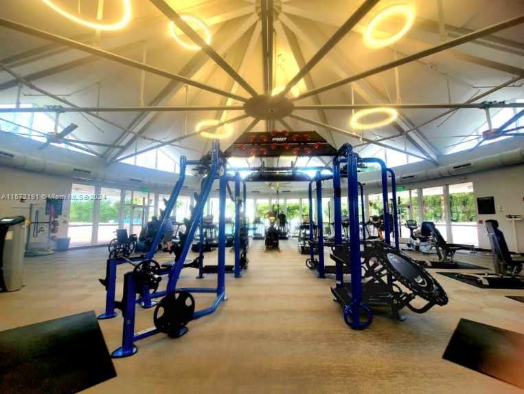 2500 Parkview Dr 1517, Hallandale Beach, Florida 33009, 2 Bedrooms Bedrooms, ,2 BathroomsBathrooms,Residential,For Sale,2500 Parkview Dr 1517,A11572191