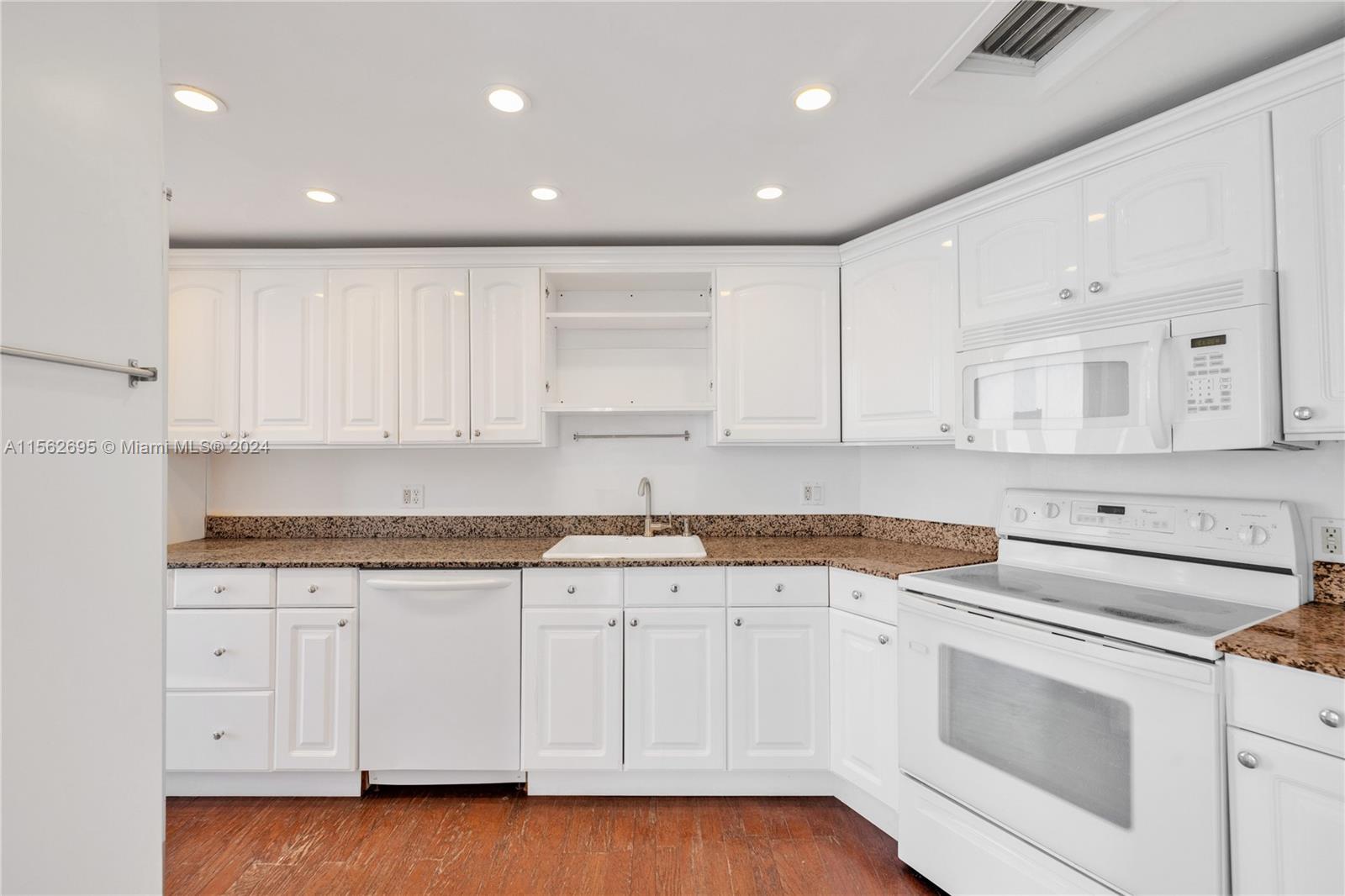 720 NE 69th St 14W, Miami, Florida 33138, 2 Bedrooms Bedrooms, ,2 BathroomsBathrooms,Residentiallease,For Rent,720 NE 69th St 14W,A11562695