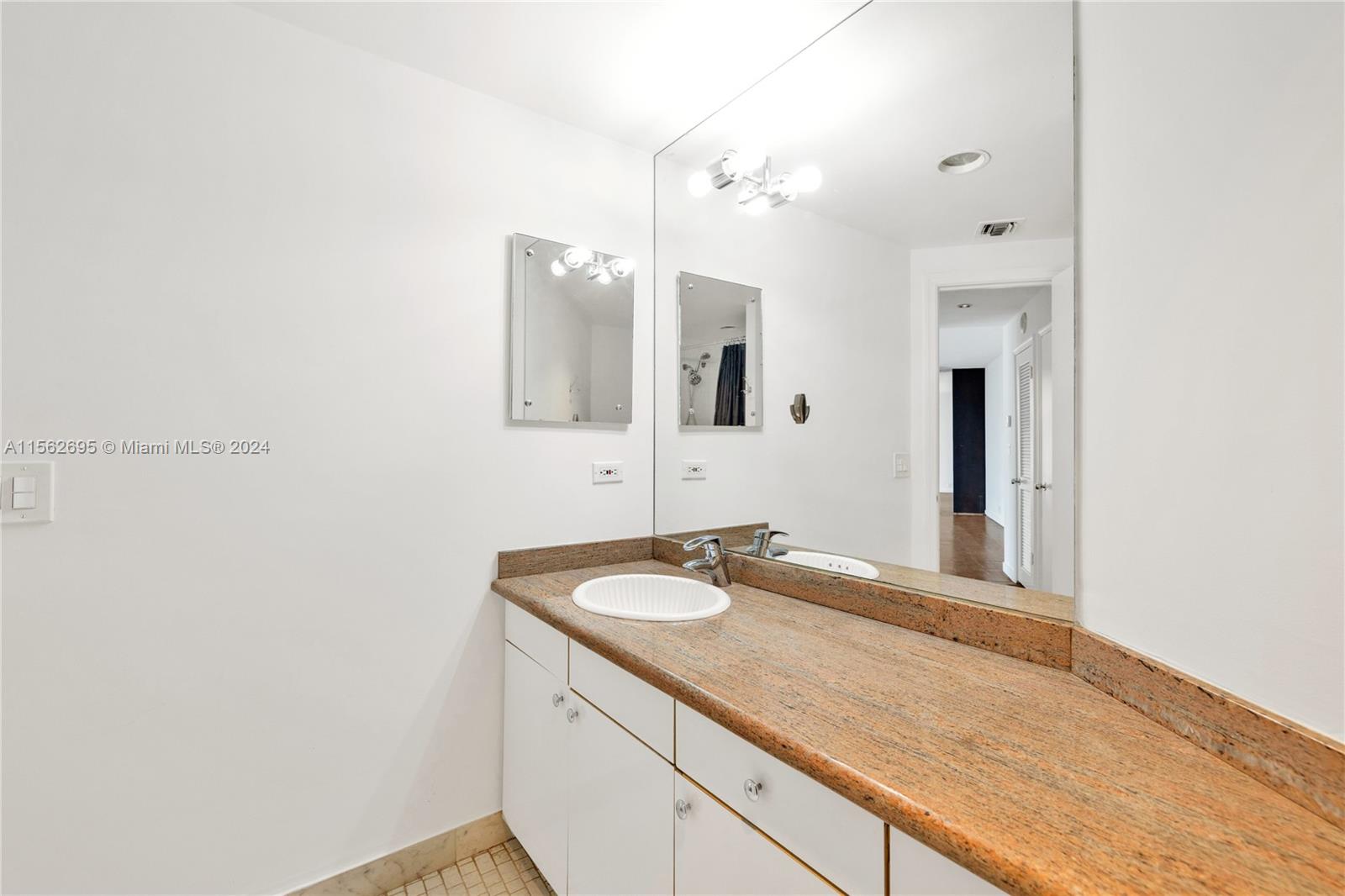 720 NE 69th St 14W, Miami, Florida 33138, 2 Bedrooms Bedrooms, ,2 BathroomsBathrooms,Residentiallease,For Rent,720 NE 69th St 14W,A11562695