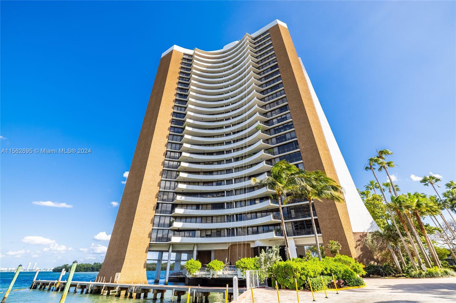 720 NE 69th St 14W, Miami, Florida 33138, 2 Bedrooms Bedrooms, ,2 BathroomsBathrooms,Residentiallease,For Rent,720 NE 69th St 14W,A11562695
