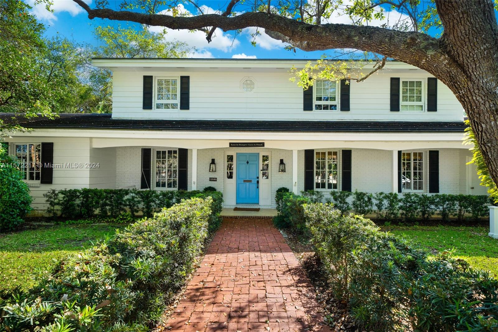 15585 Old Cutler Rd 15585, Palmetto Bay, Florida 33157, 5 Bedrooms Bedrooms, ,3 BathroomsBathrooms,Residentiallease,For Rent,15585 Old Cutler Rd 15585,A11572217