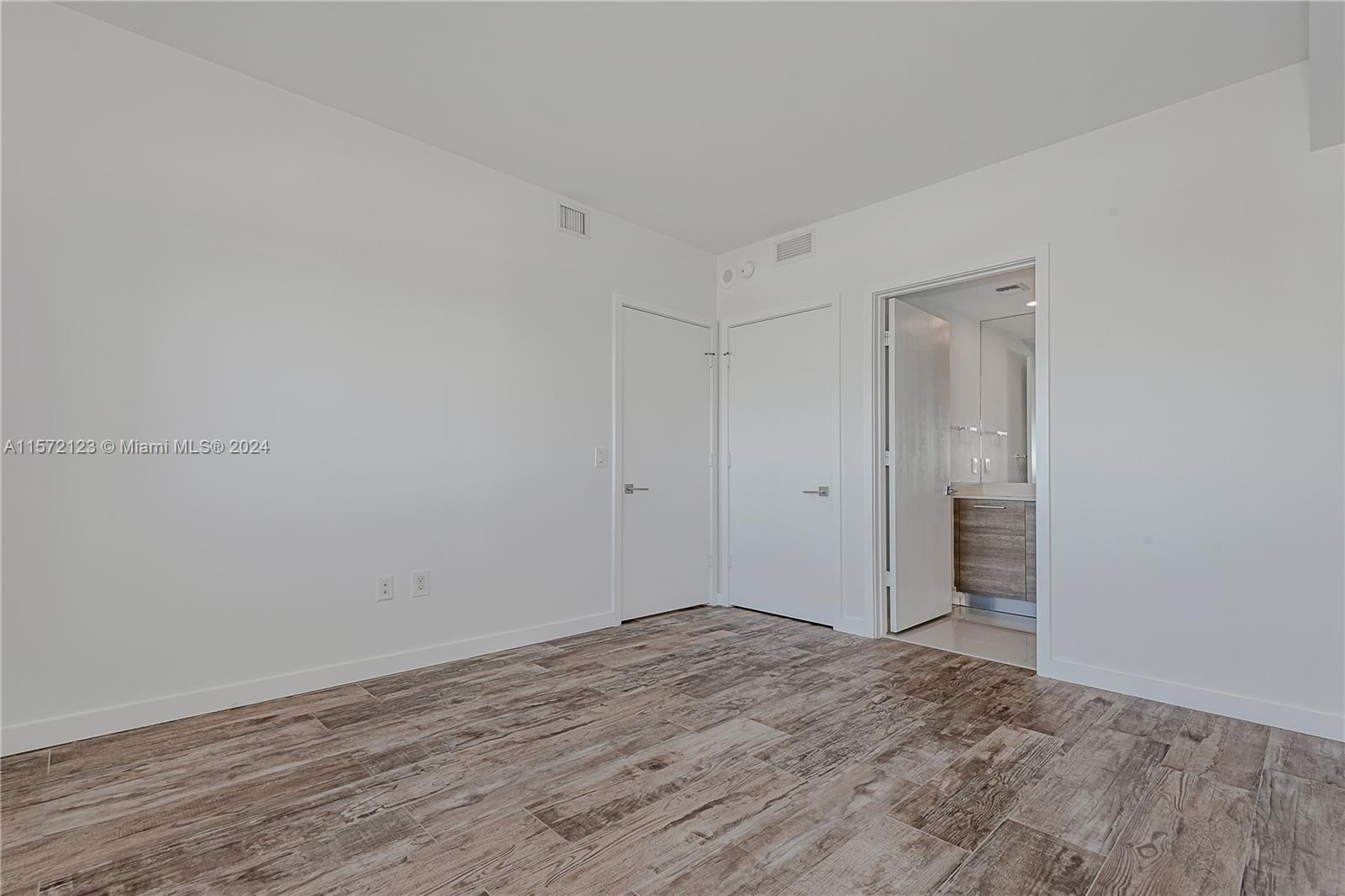 650 NE 32nd St 4704, Miami, Florida 33137, 2 Bedrooms Bedrooms, ,3 BathroomsBathrooms,Residentiallease,For Rent,650 NE 32nd St 4704,A11572123