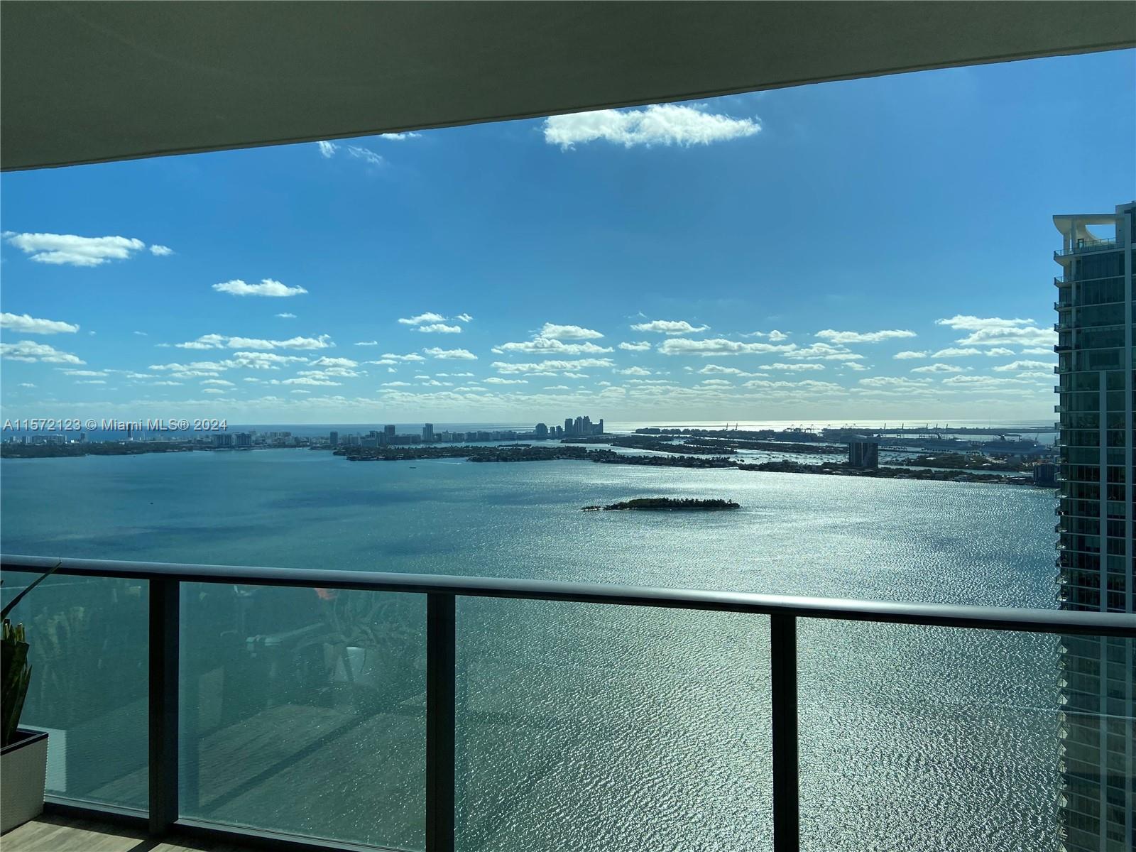 650 NE 32nd St 4704, Miami, Florida 33137, 2 Bedrooms Bedrooms, ,3 BathroomsBathrooms,Residentiallease,For Rent,650 NE 32nd St 4704,A11572123