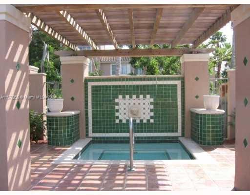 Tamarac, Florida 33321, 2 Bedrooms Bedrooms, ,2 BathroomsBathrooms,Residentiallease,For Rent,A11572255