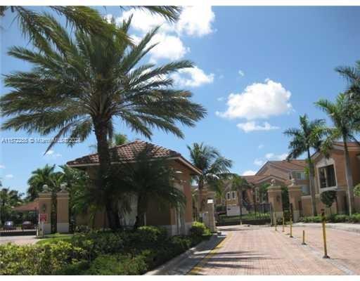 Tamarac, Florida 33321, 2 Bedrooms Bedrooms, ,2 BathroomsBathrooms,Residentiallease,For Rent,A11572255