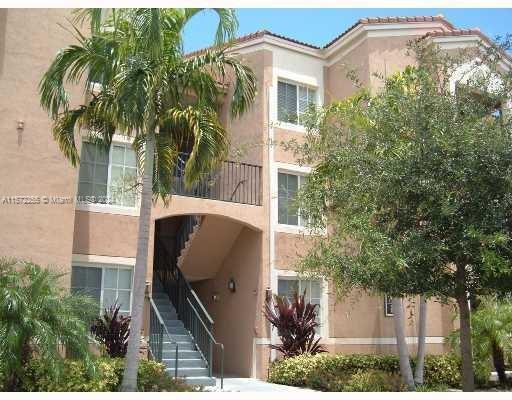 Tamarac, Florida 33321, 2 Bedrooms Bedrooms, ,2 BathroomsBathrooms,Residentiallease,For Rent,A11572255