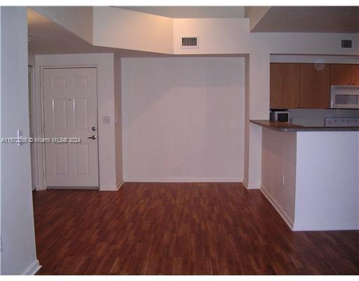 Tamarac, Florida 33321, 2 Bedrooms Bedrooms, ,2 BathroomsBathrooms,Residentiallease,For Rent,A11572255