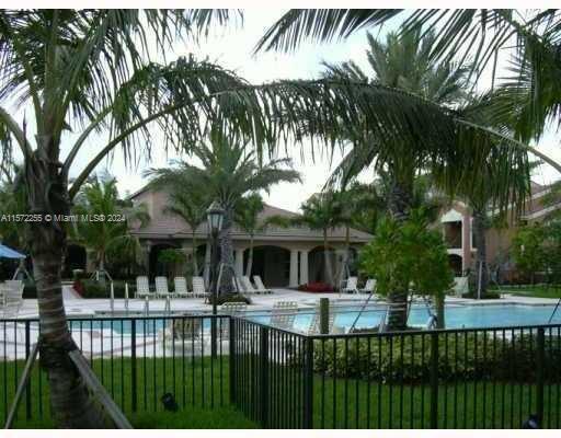 Tamarac, Florida 33321, 2 Bedrooms Bedrooms, ,2 BathroomsBathrooms,Residentiallease,For Rent,A11572255
