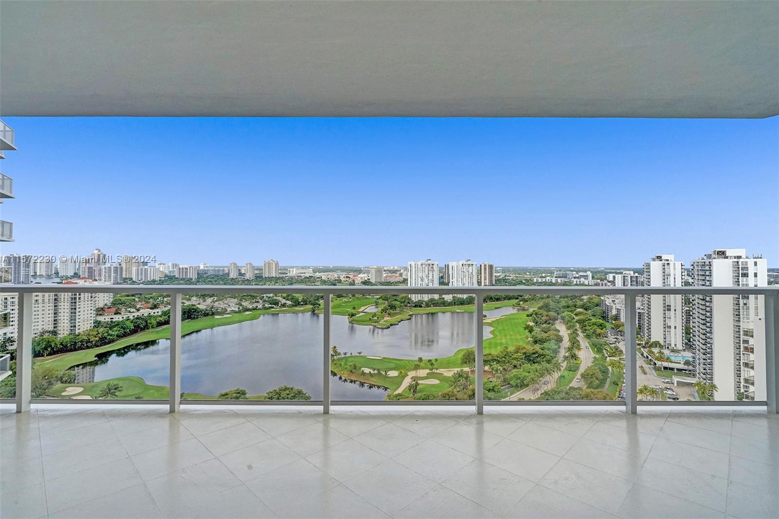 20281 E Country Club Dr 2303, Aventura, Florida 33180, 2 Bedrooms Bedrooms, ,2 BathroomsBathrooms,Residentiallease,For Rent,20281 E Country Club Dr 2303,A11572230