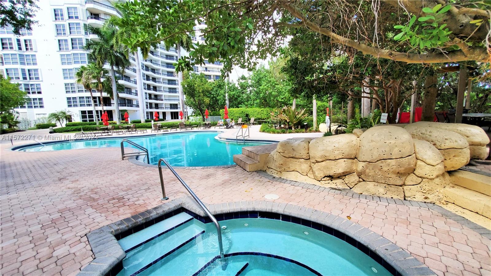 3400 NE 192nd St PH8, Aventura, Florida 33180, 2 Bedrooms Bedrooms, ,2 BathroomsBathrooms,Residentiallease,For Rent,3400 NE 192nd St PH8,A11572271