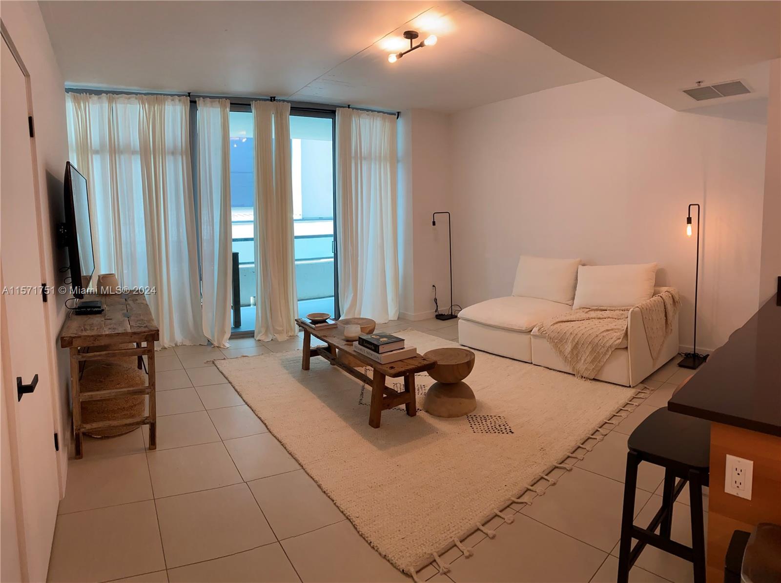 3301 NE 1st Ave L0203, Miami, Florida 33137, 1 Bedroom Bedrooms, ,1 BathroomBathrooms,Residentiallease,For Rent,3301 NE 1st Ave L0203,A11571751