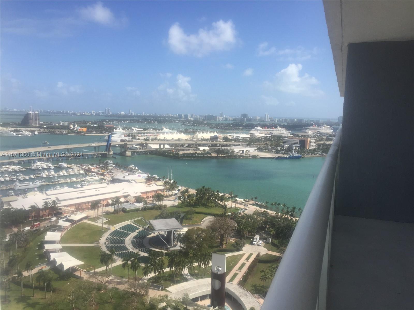 50 BISCAYNE BLVD 3101, Miami, Florida 33132, 2 Bedrooms Bedrooms, ,2 BathroomsBathrooms,Residentiallease,For Rent,50 BISCAYNE BLVD 3101,A11571350