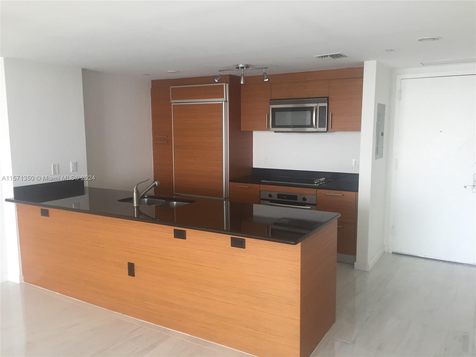 50 BISCAYNE BLVD 3101, Miami, Florida 33132, 2 Bedrooms Bedrooms, ,2 BathroomsBathrooms,Residentiallease,For Rent,50 BISCAYNE BLVD 3101,A11571350