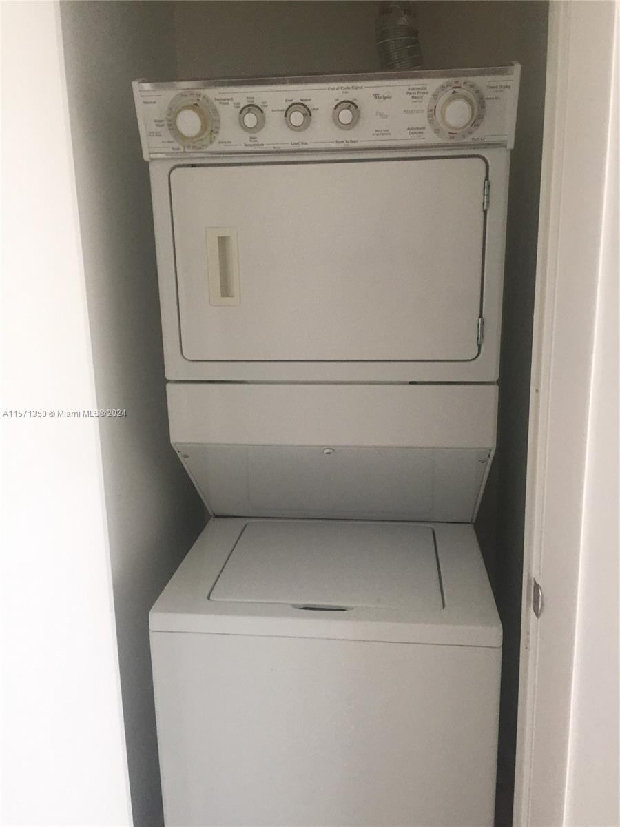 50 BISCAYNE BLVD 3101, Miami, Florida 33132, 2 Bedrooms Bedrooms, ,2 BathroomsBathrooms,Residentiallease,For Rent,50 BISCAYNE BLVD 3101,A11571350