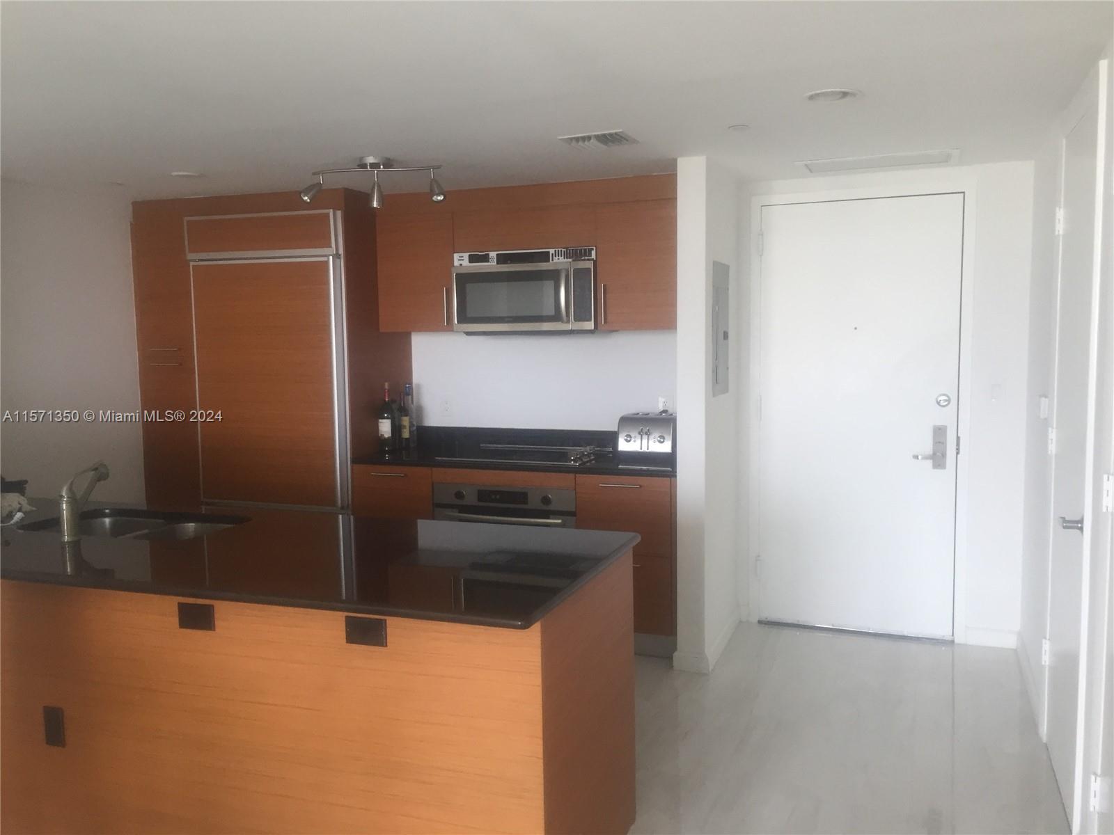 50 BISCAYNE BLVD 3101, Miami, Florida 33132, 2 Bedrooms Bedrooms, ,2 BathroomsBathrooms,Residentiallease,For Rent,50 BISCAYNE BLVD 3101,A11571350