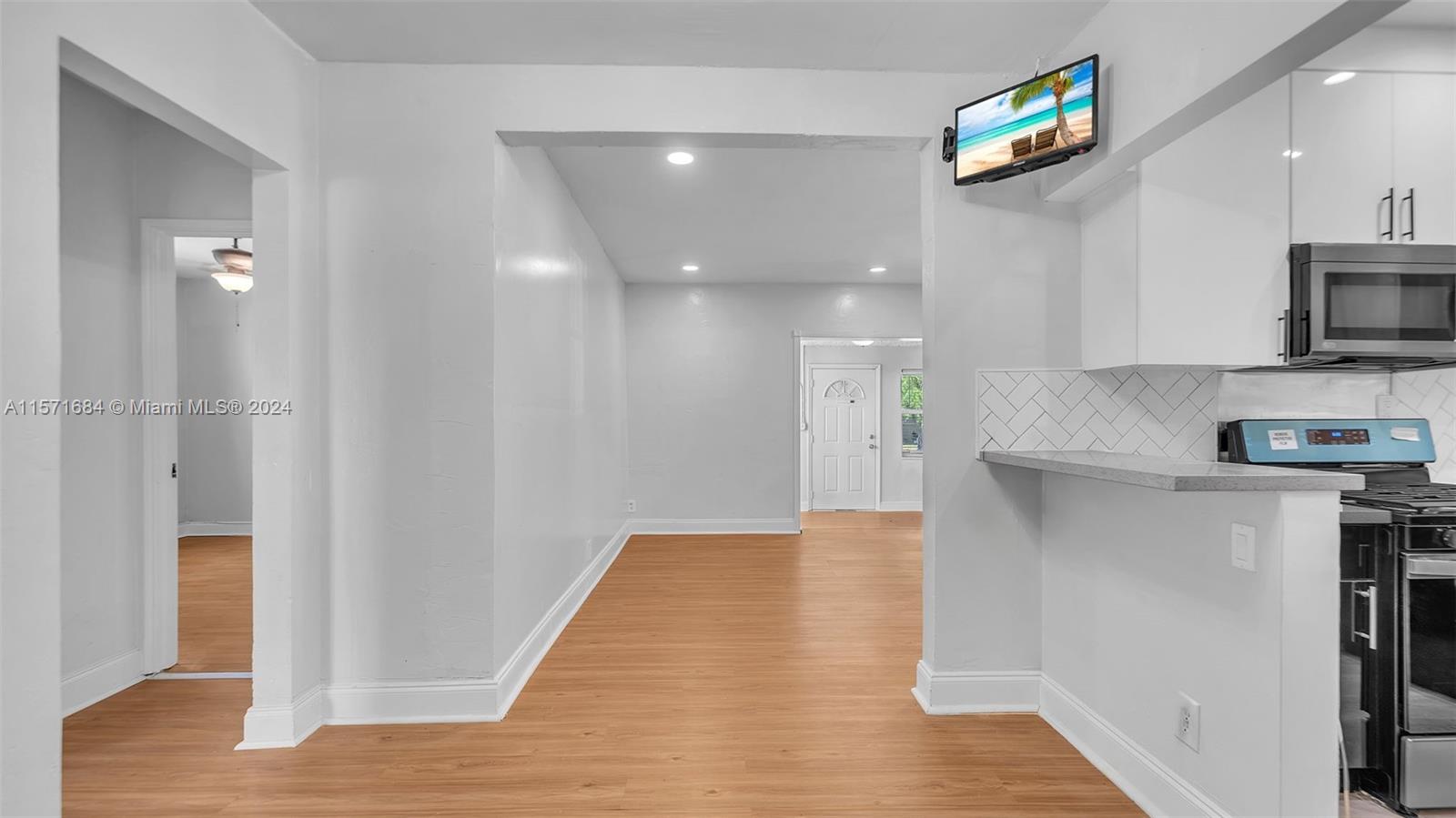 901 NW 48th St 1, Miami, Florida 33127, 3 Bedrooms Bedrooms, ,1 BathroomBathrooms,Residentiallease,For Rent,901 NW 48th St 1,A11571684
