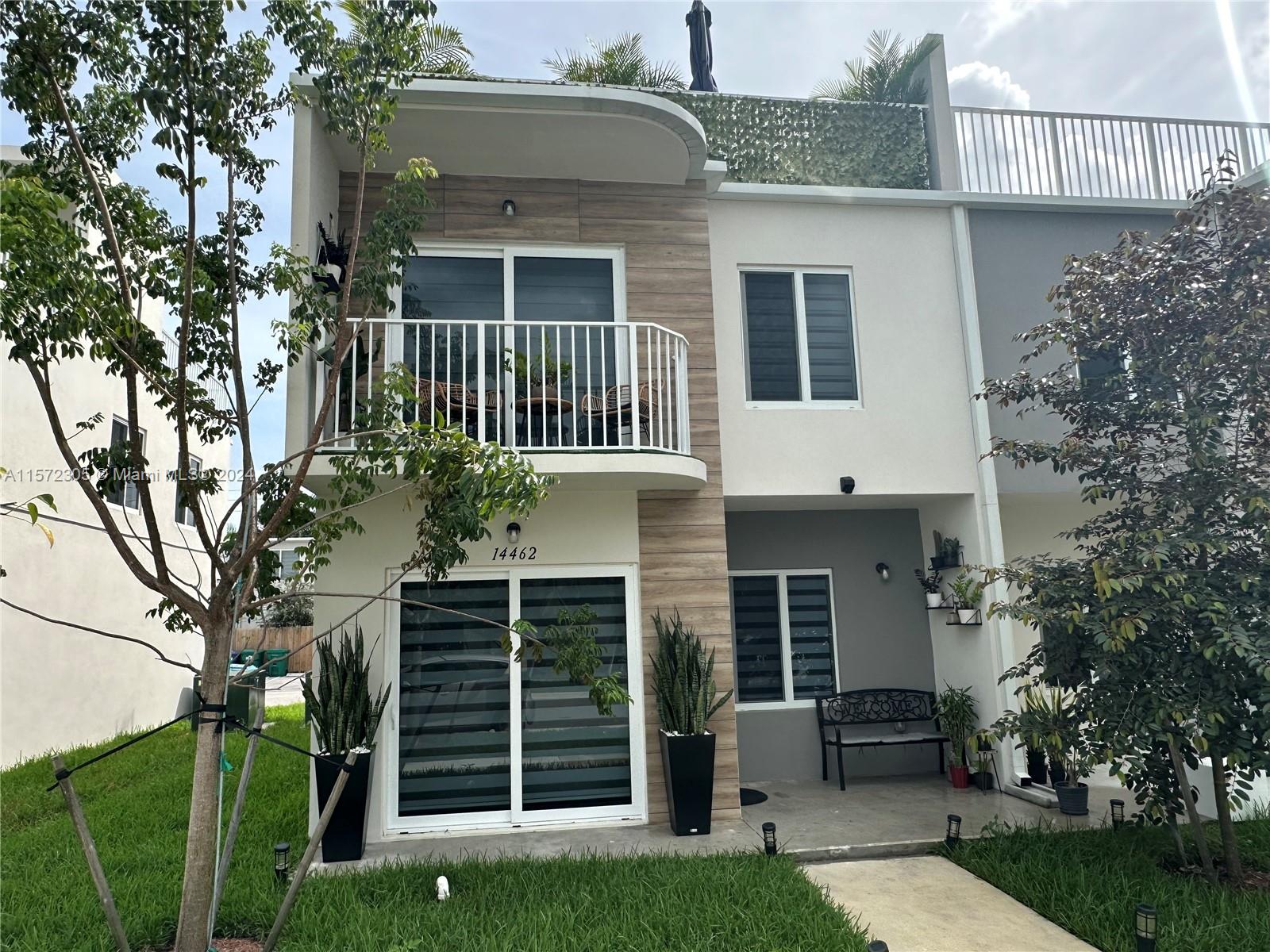 14462 SW 259th St, Homestead, Florida 33032, 4 Bedrooms Bedrooms, ,3 BathroomsBathrooms,Residentiallease,For Rent,14462 SW 259th St,A11572305