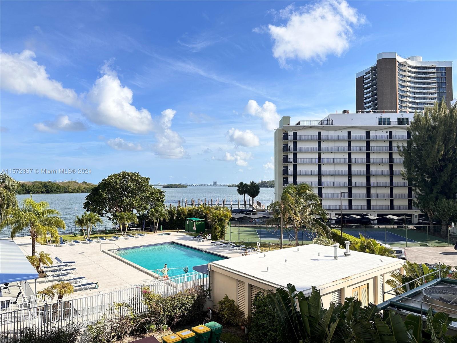 880 NE 69th St 3K, Miami, Florida 33138, 1 Bedroom Bedrooms, ,1 BathroomBathrooms,Residentiallease,For Rent,880 NE 69th St 3K,A11572367