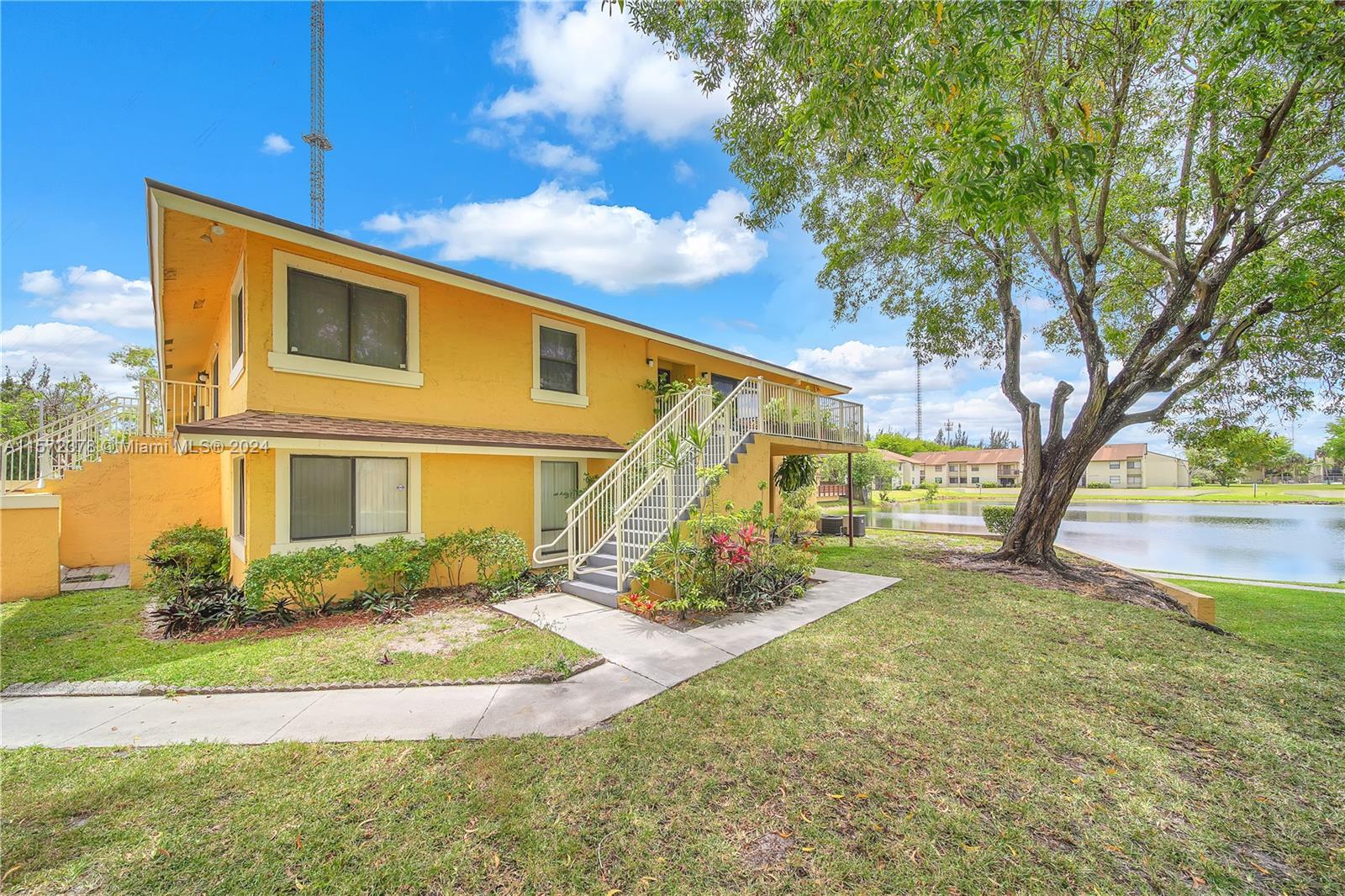 410 NW 214th St #205 For Sale A11572378, FL