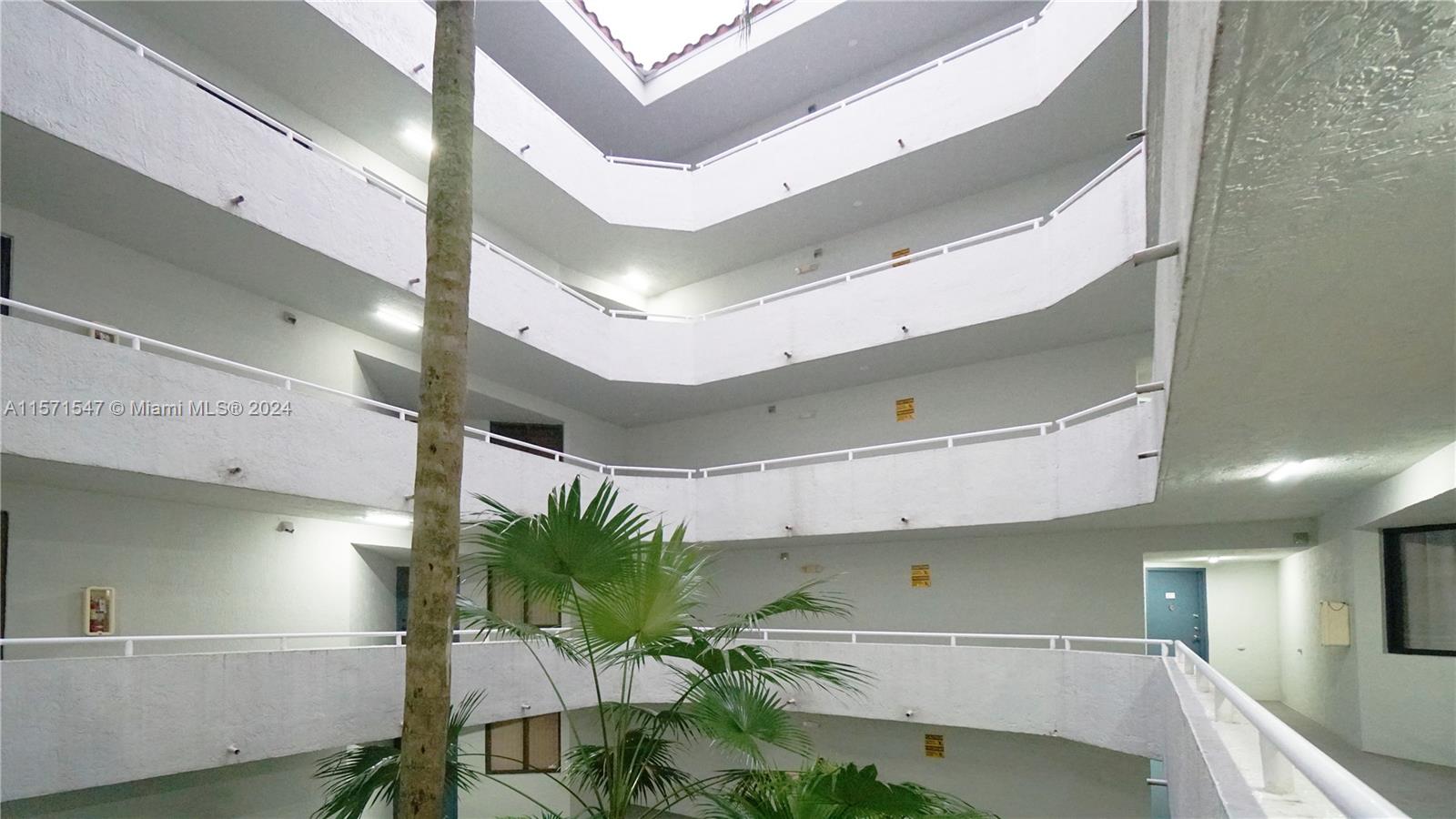 8335 SW 152nd Ave 211B, Miami, Florida 33193, 1 Bedroom Bedrooms, ,1 BathroomBathrooms,Residentiallease,For Rent,8335 SW 152nd Ave 211B,A11571547
