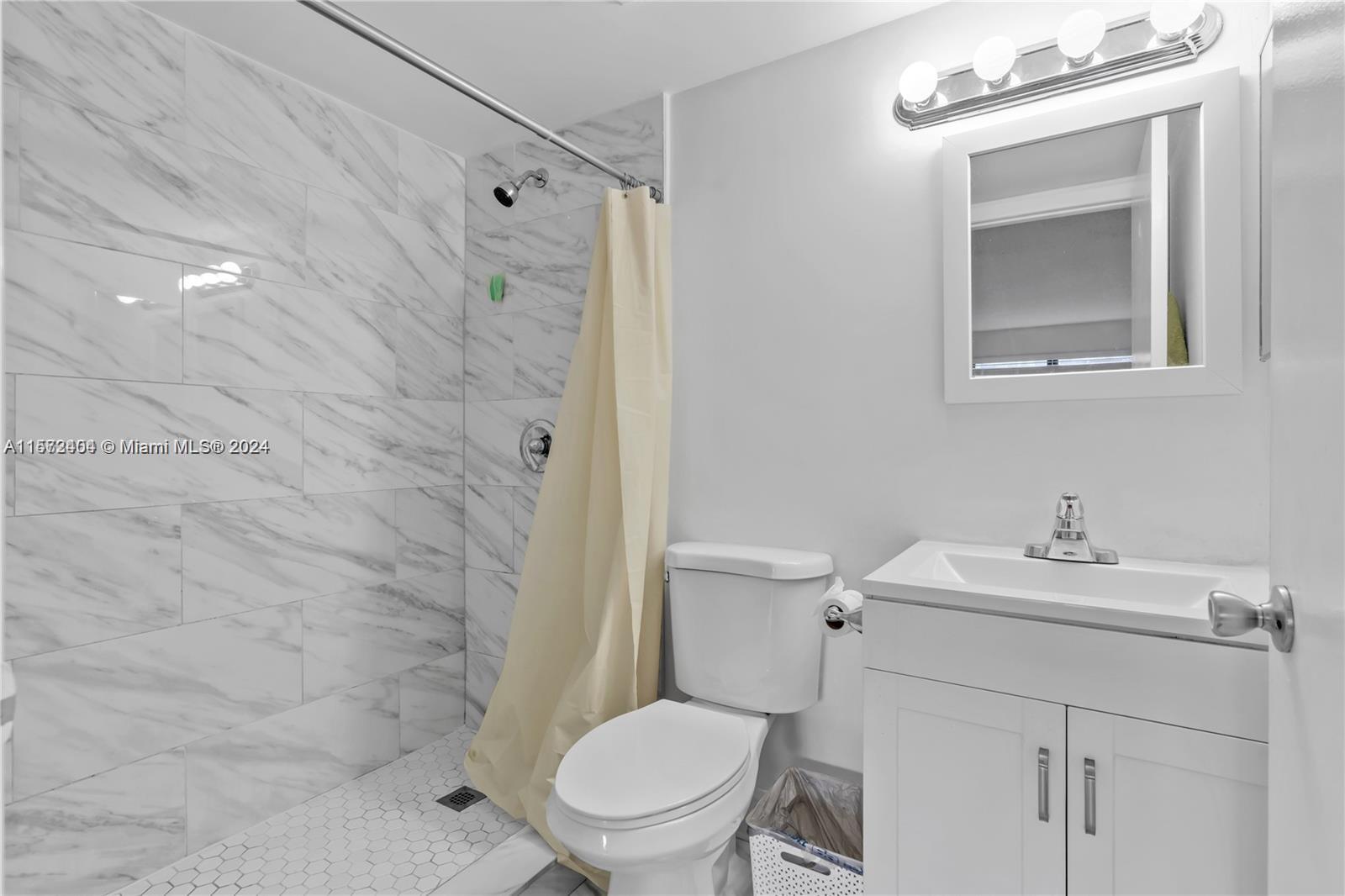 7195 NW 179th St 105, Hialeah, Florida 33015, 2 Bedrooms Bedrooms, ,2 BathroomsBathrooms,Residentiallease,For Rent,7195 NW 179th St 105,A11572404