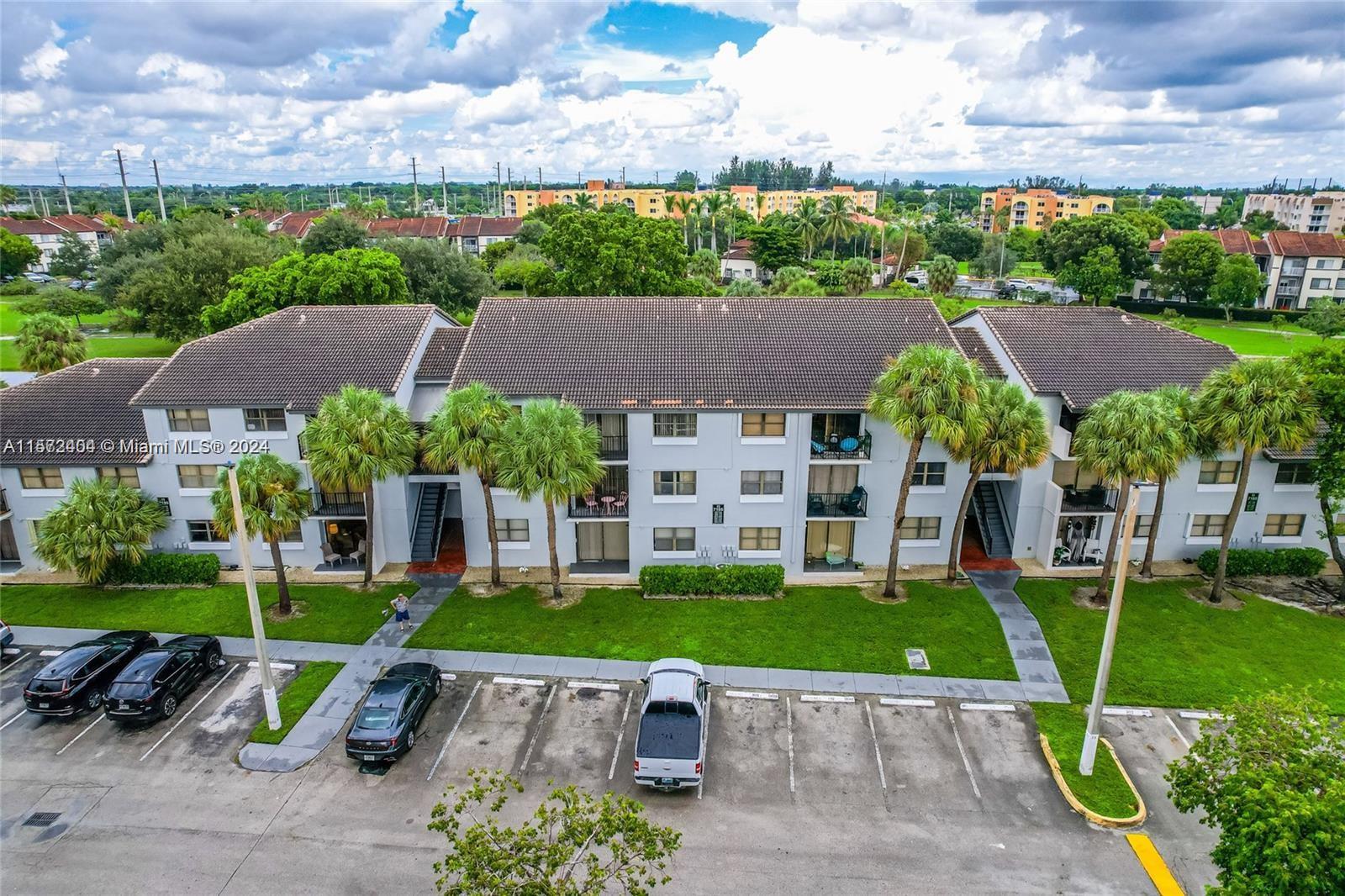 7195 NW 179th St 105, Hialeah, Florida 33015, 2 Bedrooms Bedrooms, ,2 BathroomsBathrooms,Residentiallease,For Rent,7195 NW 179th St 105,A11572404