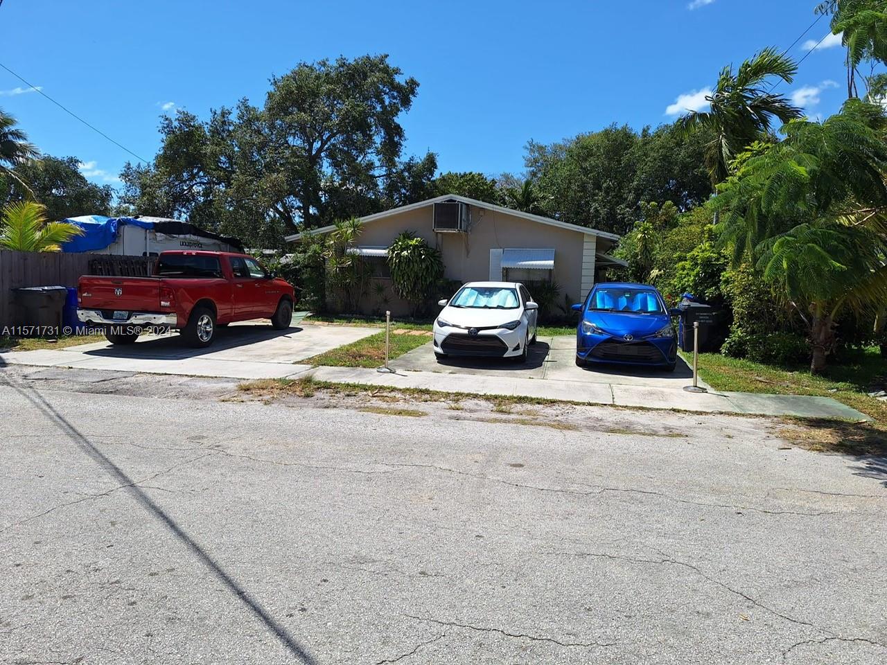2610 Hayes St, Hollywood, Florida 33020, ,Residentialincome,For Sale,2610 Hayes St,A11571731
