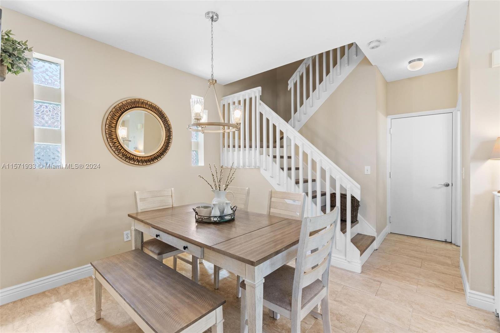 Listing Photo 17