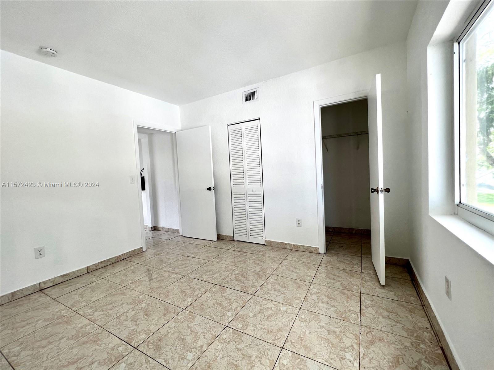 444 NW 84th St 444, Miami, Florida 33150, 3 Bedrooms Bedrooms, ,2 BathroomsBathrooms,Residentiallease,For Rent,444 NW 84th St 444,A11572423