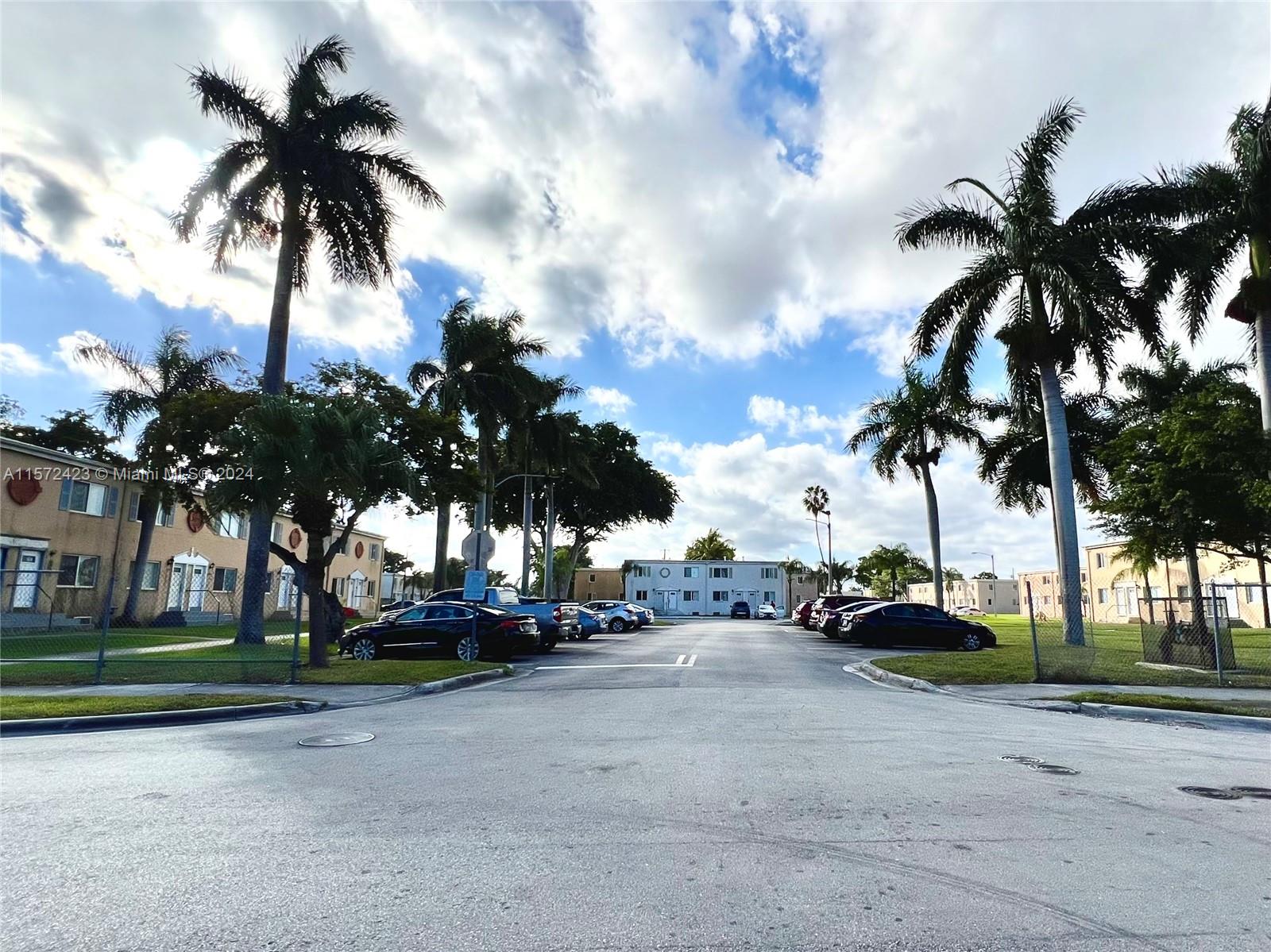 444 NW 84th St 444, Miami, Florida 33150, 3 Bedrooms Bedrooms, ,2 BathroomsBathrooms,Residentiallease,For Rent,444 NW 84th St 444,A11572423
