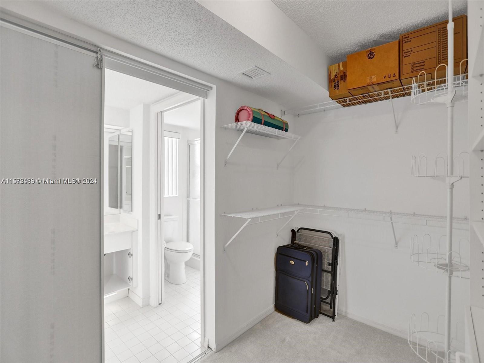 7686 Trent Dr 313, Tamarac, Florida 33321, 2 Bedrooms Bedrooms, ,2 BathroomsBathrooms,Residentiallease,For Rent,7686 Trent Dr 313,A11572436