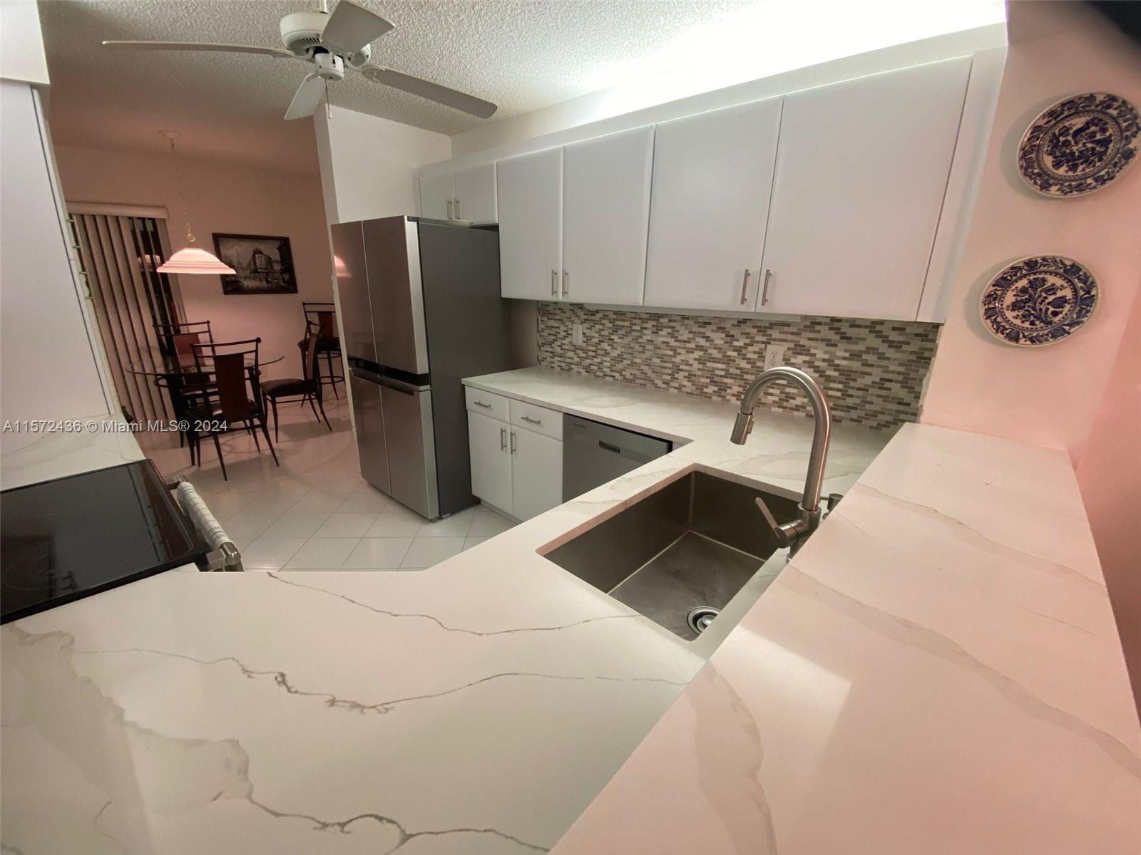 7686 Trent Dr 313, Tamarac, Florida 33321, 2 Bedrooms Bedrooms, ,2 BathroomsBathrooms,Residentiallease,For Rent,7686 Trent Dr 313,A11572436