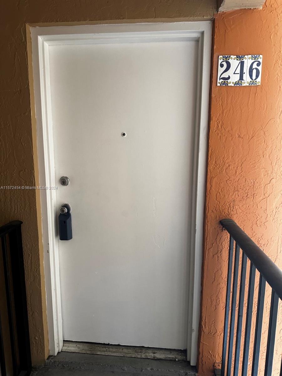 7279 W 24th Ave 246, Hialeah, Florida 33016, 2 Bedrooms Bedrooms, ,2 BathroomsBathrooms,Residentiallease,For Rent,7279 W 24th Ave 246,A11572454