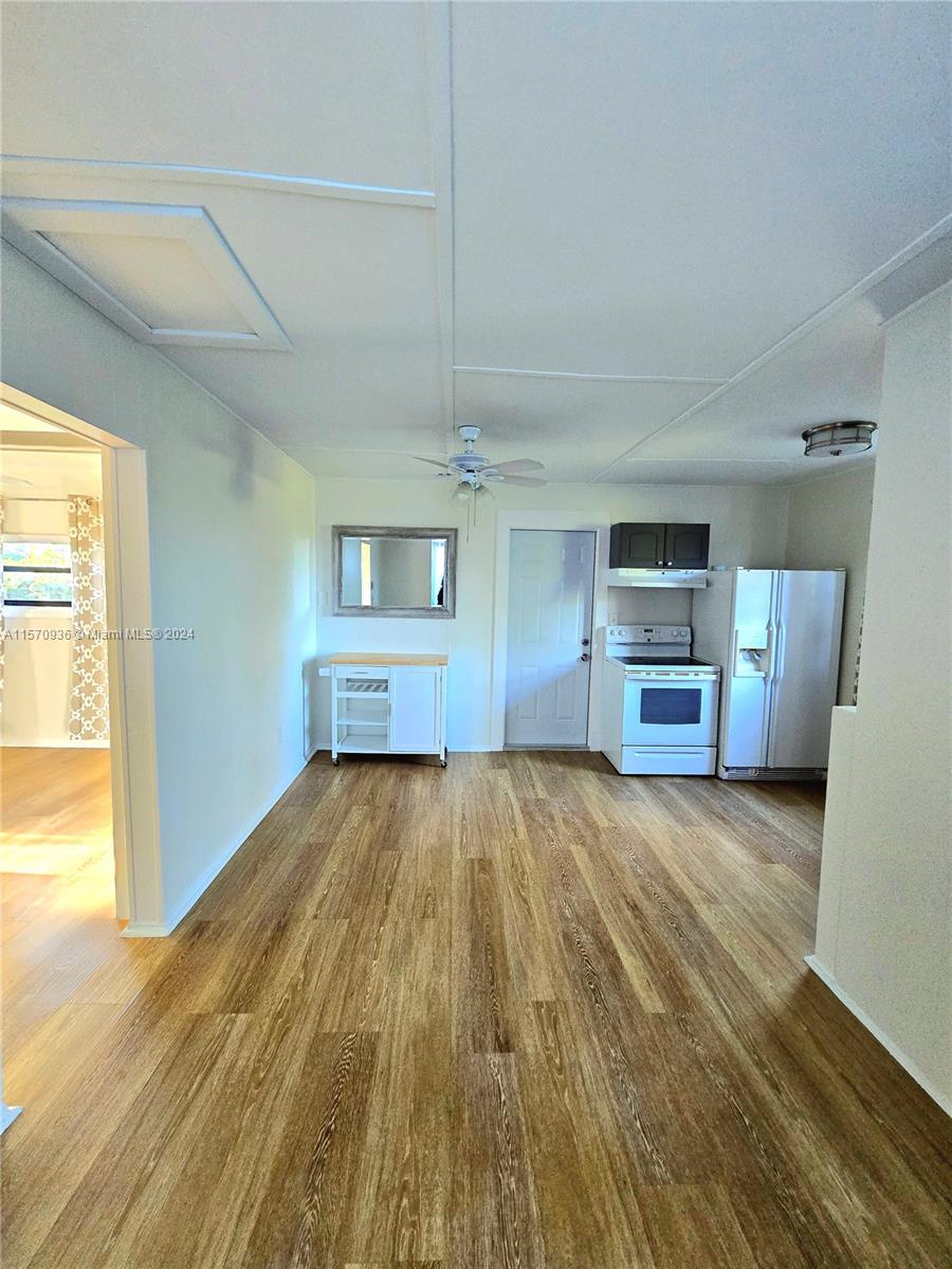kitchen/dining
