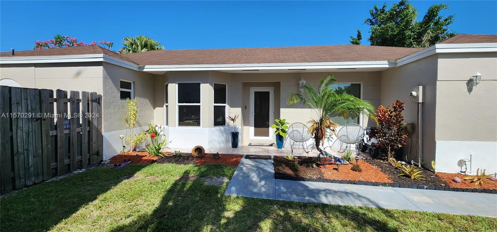 Welcome to your cozy haven in beautiful Cutler Bay! This charming 3-bed, 2-bath home is perfect for families seeking comfort and convenience. With spacious living areas and plenty of natural light, it's great for gatherings or just relaxing. Remodeled and ready to make it your own. There's a community pool and walking paths for outdoor fun. Plus, you're only 45 minutes from the Florida Keys for weekend adventures! Enjoy the laid-back lifestyle you've been dreaming of in this lovely neighborhood.