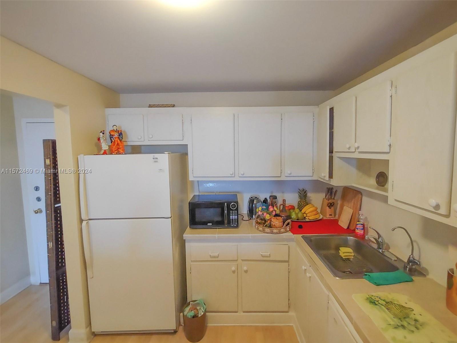 16851 NE 23rd Ave A619, North Miami Beach, Florida 33160, 1 Bedroom Bedrooms, ,1 BathroomBathrooms,Residentiallease,For Rent,16851 NE 23rd Ave A619,A11572469