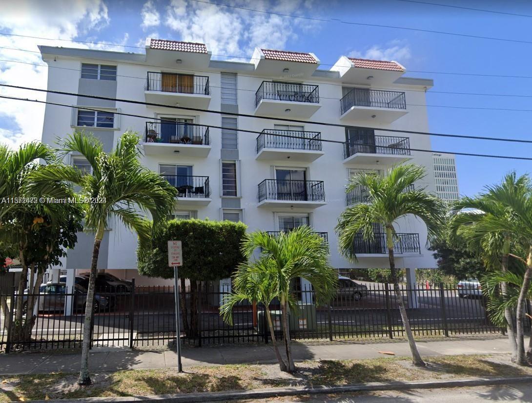 2500 SW 6th St 303, Miami, Florida 33135, 1 Bedroom Bedrooms, ,1 BathroomBathrooms,Residentiallease,For Rent,2500 SW 6th St 303,A11572472