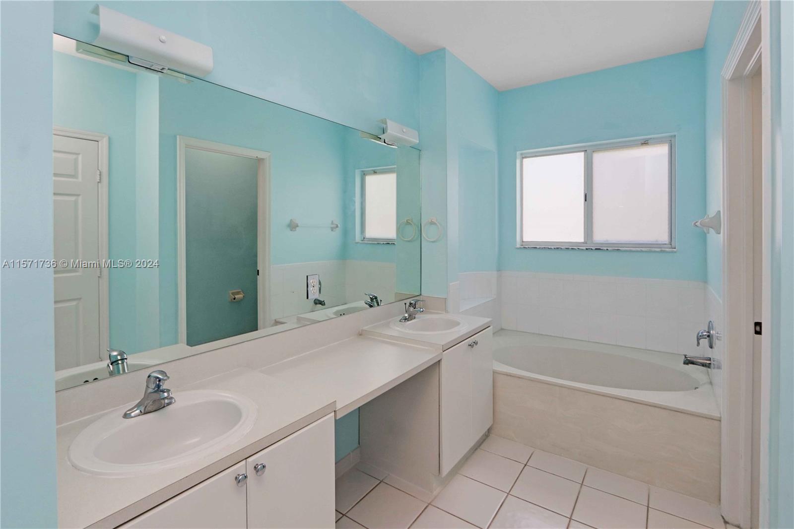 1972 SE 23rd Ave 1972, Homestead, Florida 33035, 3 Bedrooms Bedrooms, ,2 BathroomsBathrooms,Residentiallease,For Rent,1972 SE 23rd Ave 1972,A11571736