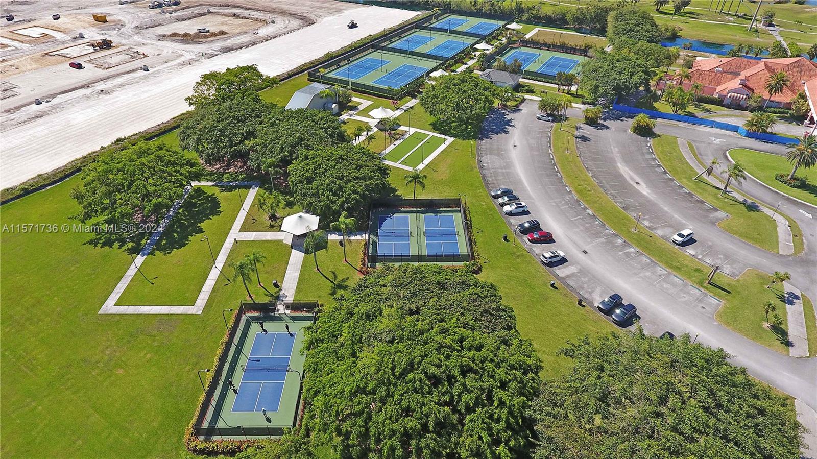 1972 SE 23rd Ave 1972, Homestead, Florida 33035, 3 Bedrooms Bedrooms, ,2 BathroomsBathrooms,Residentiallease,For Rent,1972 SE 23rd Ave 1972,A11571736